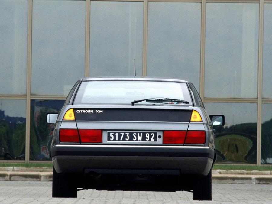  Citroen XM 1989 года  (фото 15 из 25)